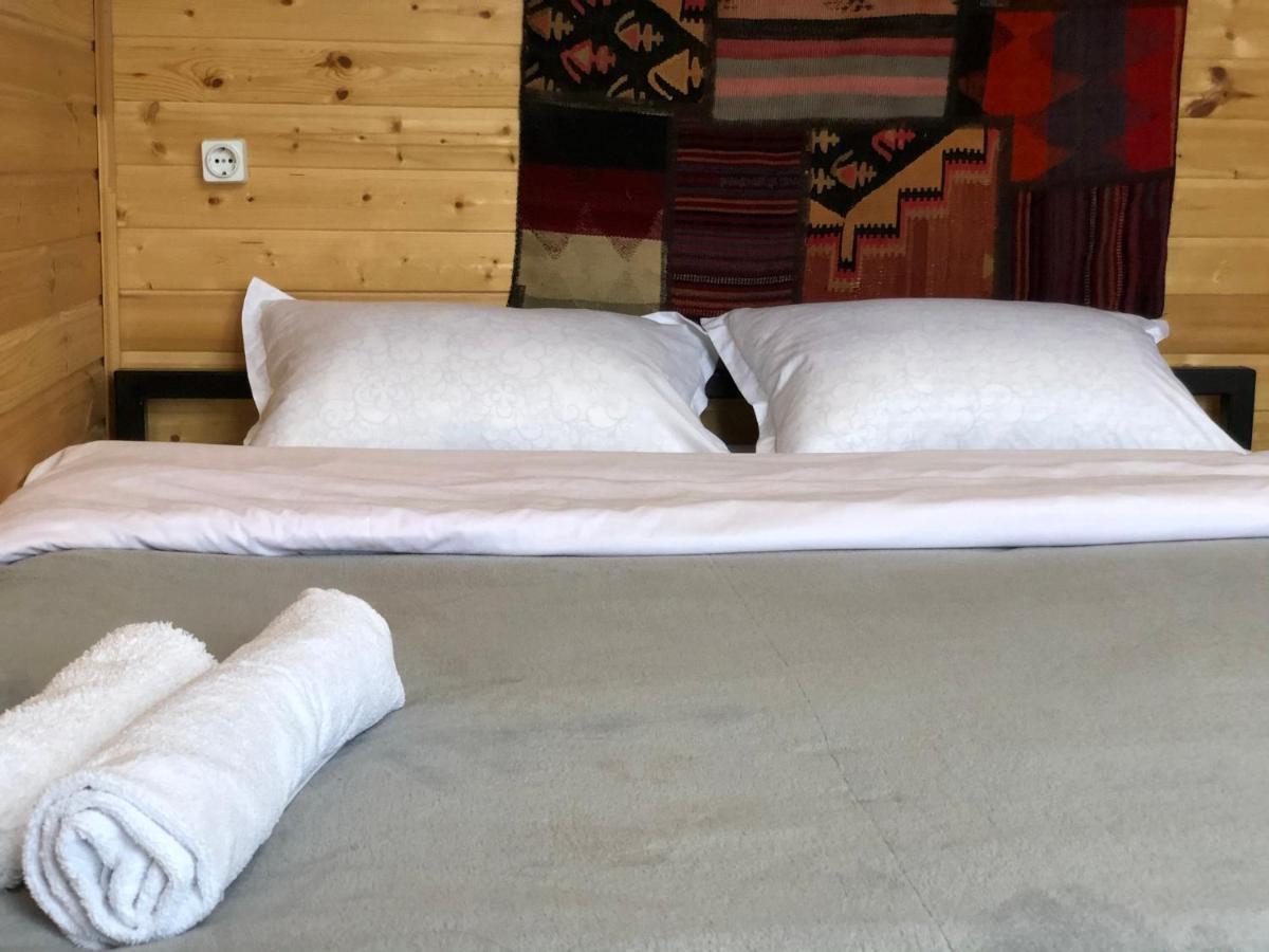 Kazbegi Kuro Cottages Eksteriør billede