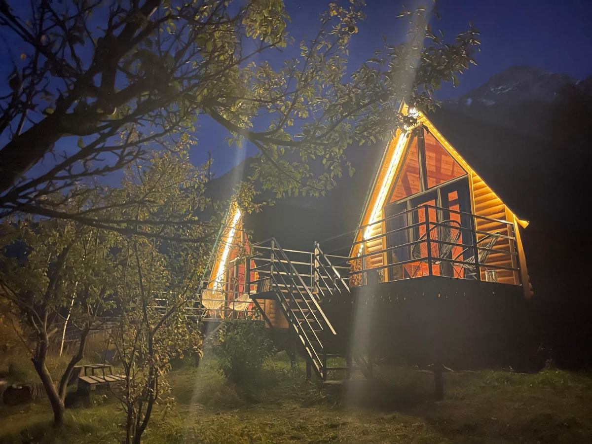 Kazbegi Kuro Cottages Eksteriør billede